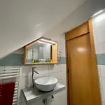 לינה וארוחת בוקר Surc קרנייסקה גורה