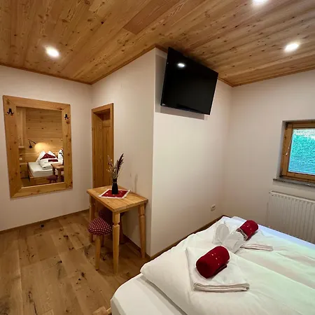 Bed & Breakfast Surc Kranjska Gora