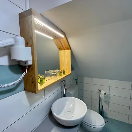 Bed & Breakfast Surc 3*